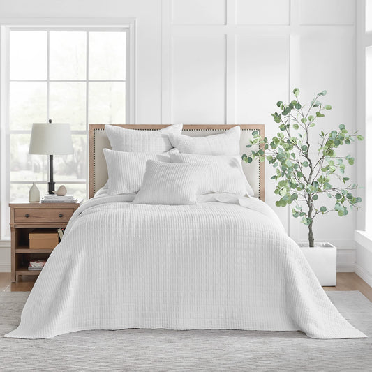 Waffle King/Cal King Quilt Set (106x92in) with 2 Pillow Shams (36x20in)