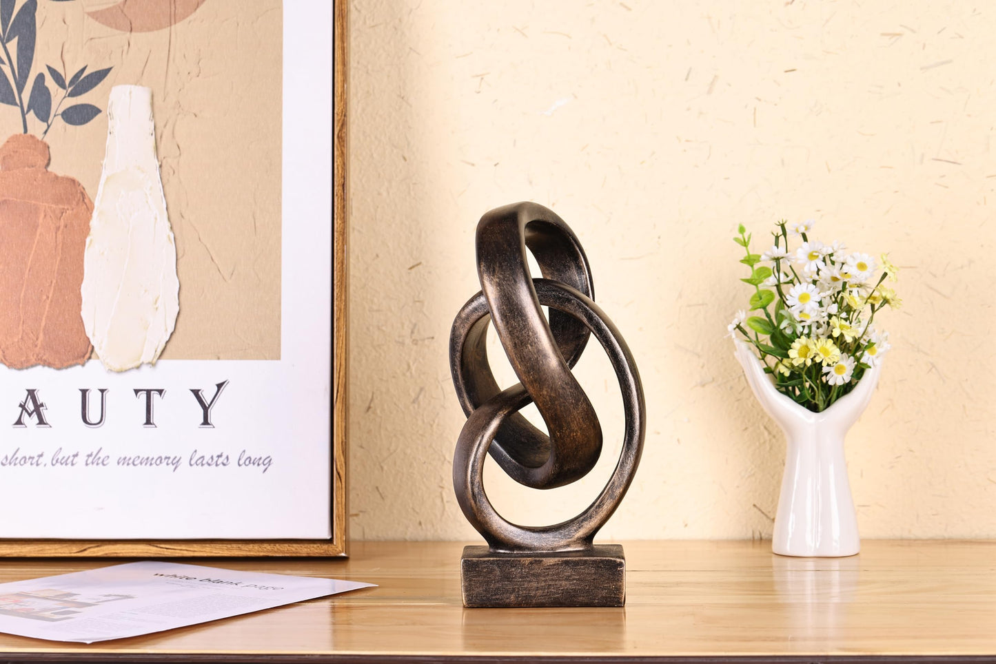 Modern Abstract Knot Sculpture, Artistic Mobius Inspired Resin Decor, Elegant Home and Office Decor, Perfect for Shelves, Desktops, and Mantles, Ideal Gift for Birthdays, Housewarmings (Black)
