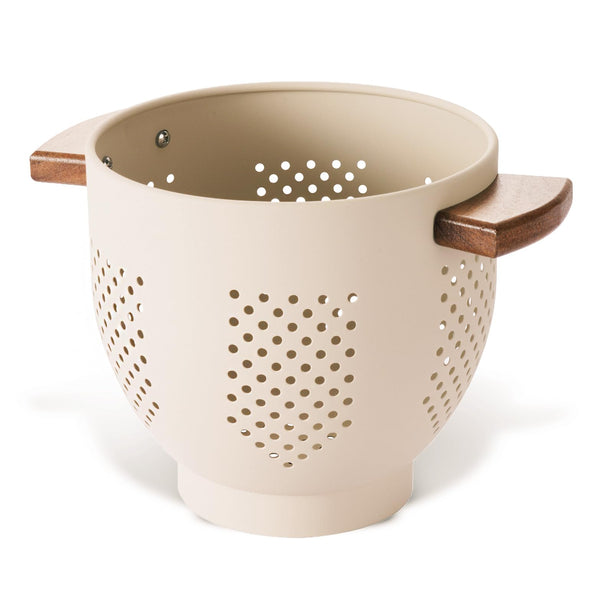 Metal Colander with Wood Handle and Stable Base, Powder Coated Steel Kitchen Strainer Basket for Draining Pasta, Vegetable and fruit(7quart,Sandyellow)