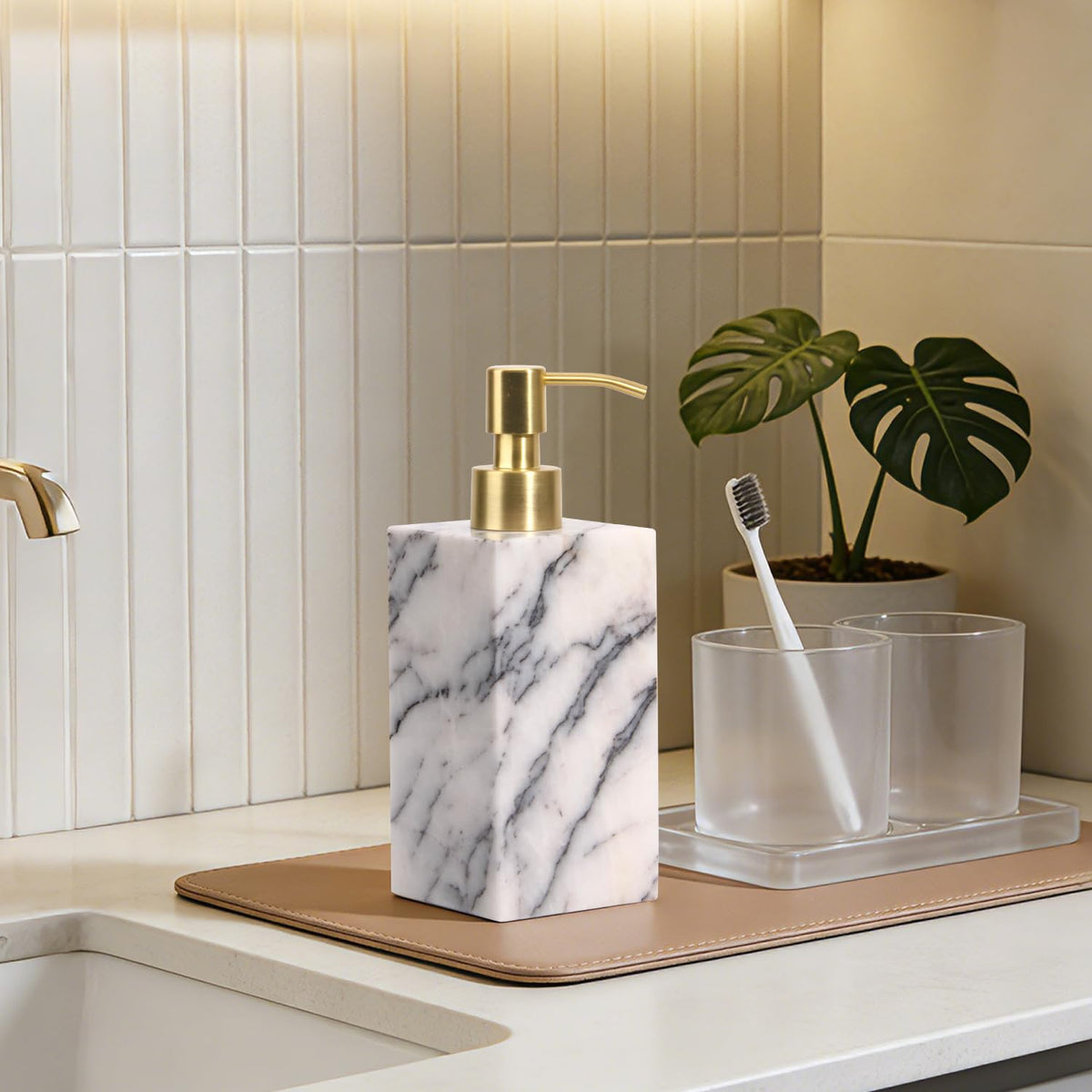 Natural Calacatta Viola Marble Soap Dispenser