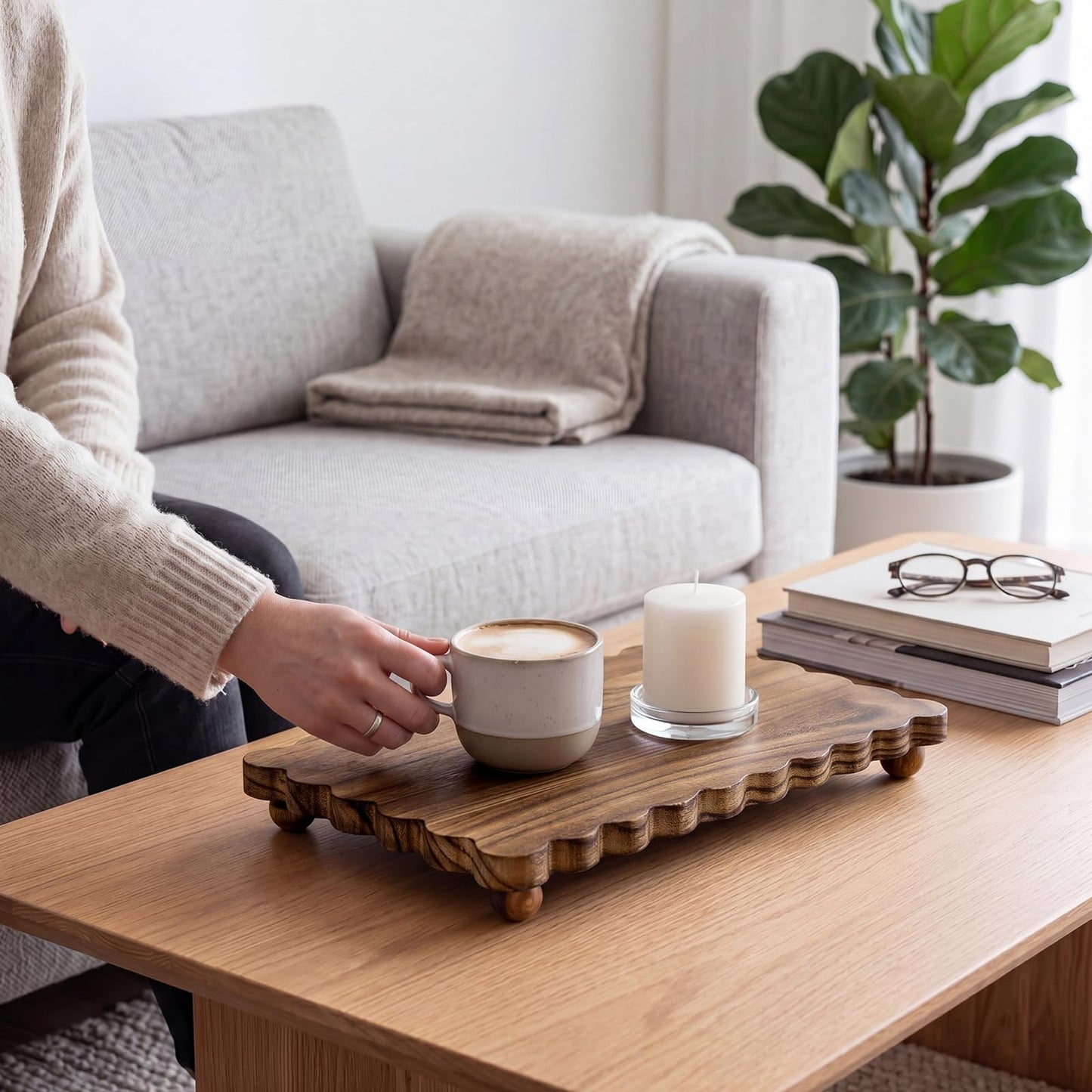 Scalloped Wood Riser Tray