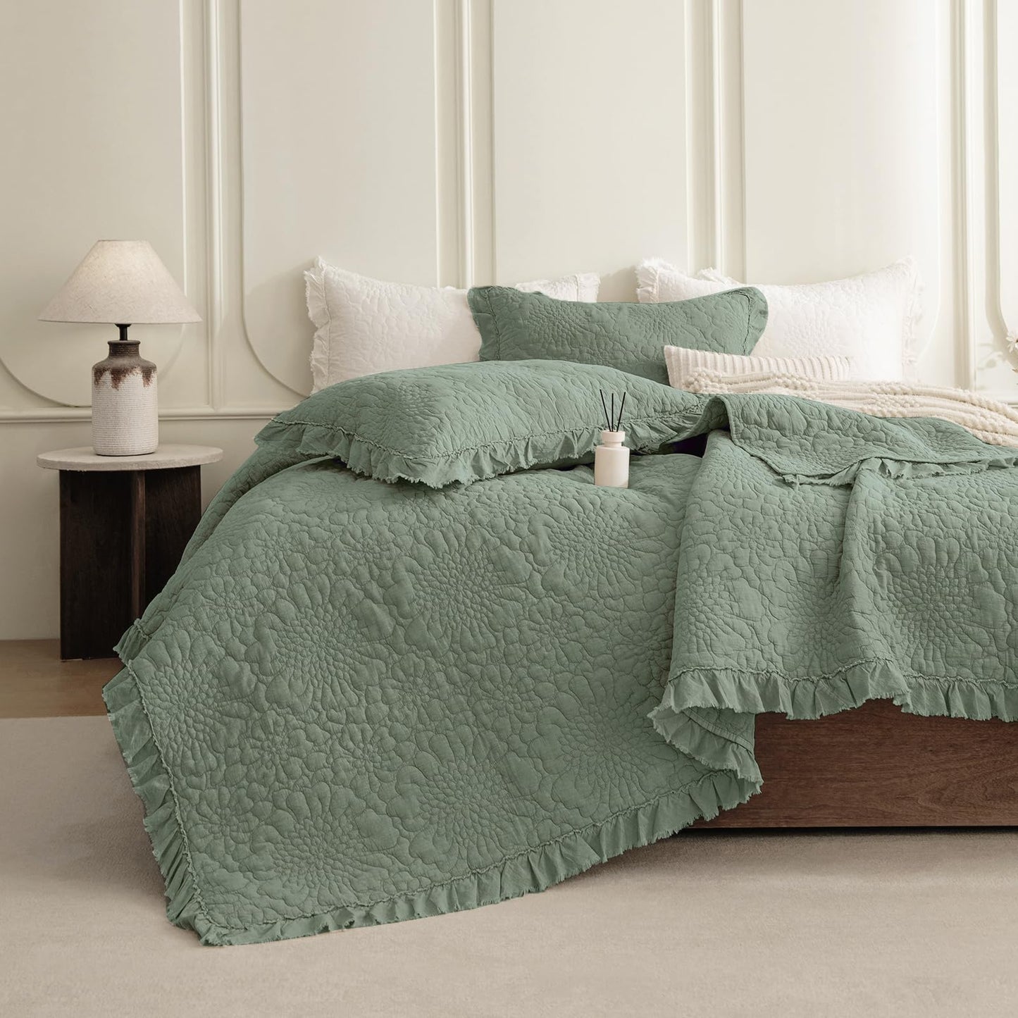 Cotton Oversized Quilt Bedspread Set