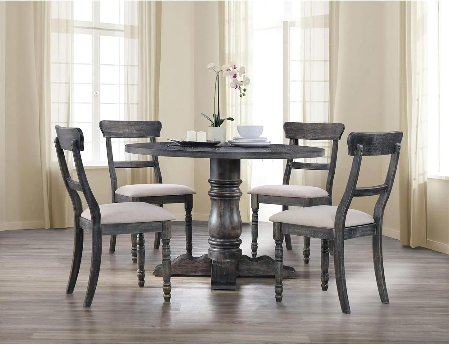 47" Round Pedestal Dining Table