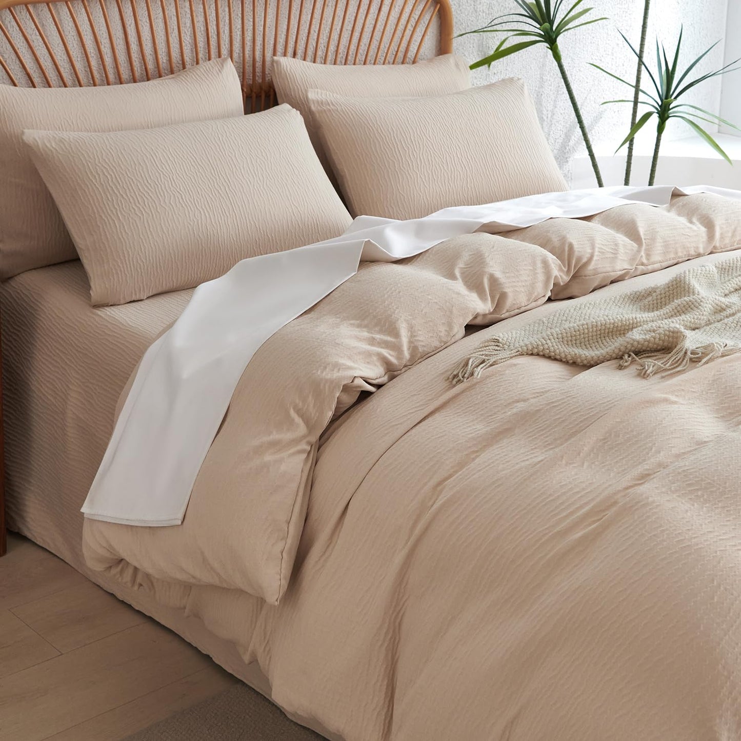 Striped Duvet Cover Queen Beige Washed Microfiber Jacquard 3 Pieces Bedding Set, White Beige Vertical Ticking Stripes Pattern Comforter Cover with Zipper Closure Breathable Durable Soft Comfy