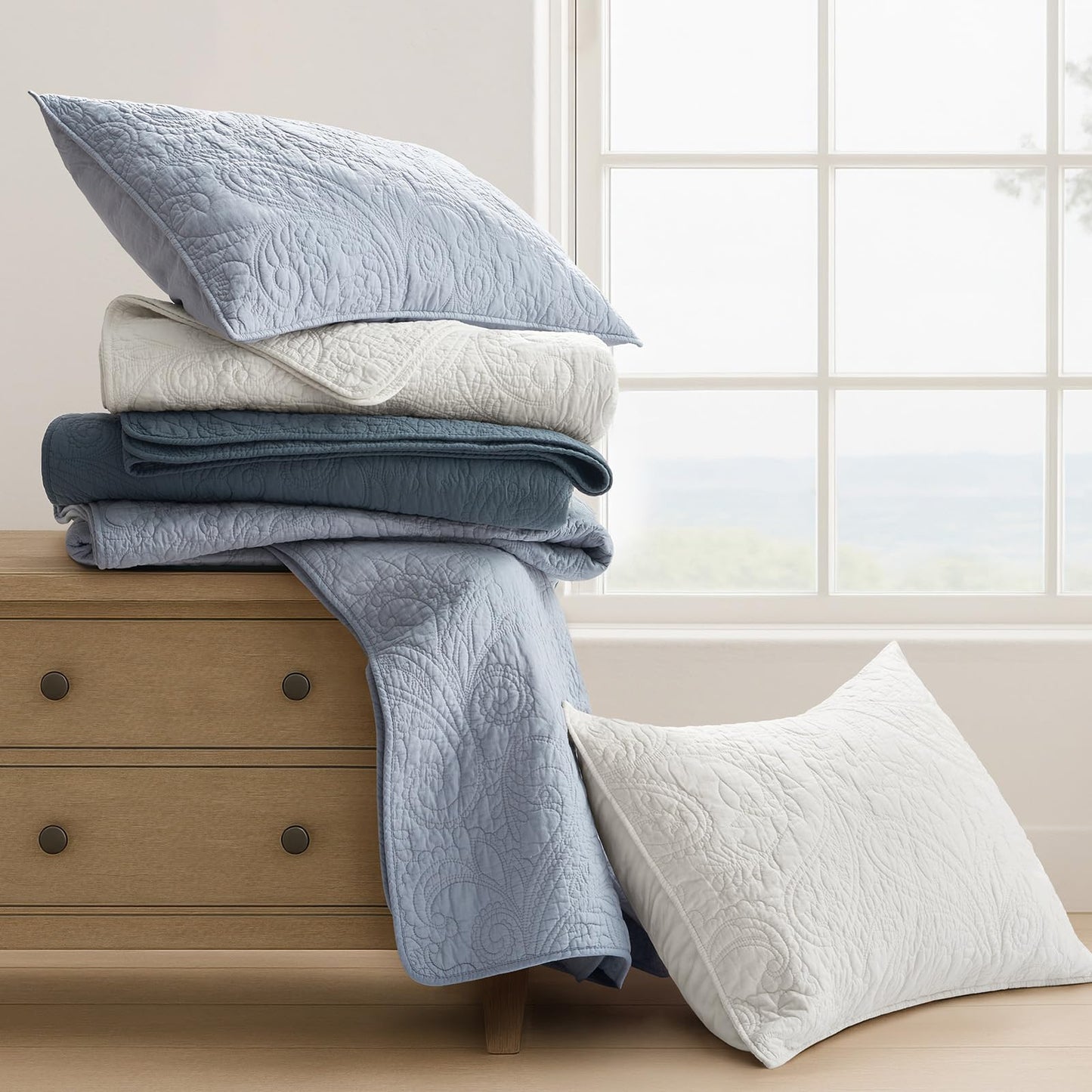 100% Cotton Scallop Quilt Set