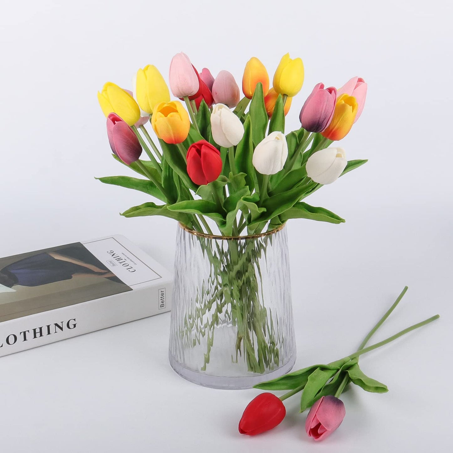 Beferr White Tulips Artificial Flowers 18Pcs Faux Silk Tulip Real Touch Tulip Fake Flowers Bouquets Arrangements for Mother's Day Easter Spring Flowers Gifts Home Table Decor