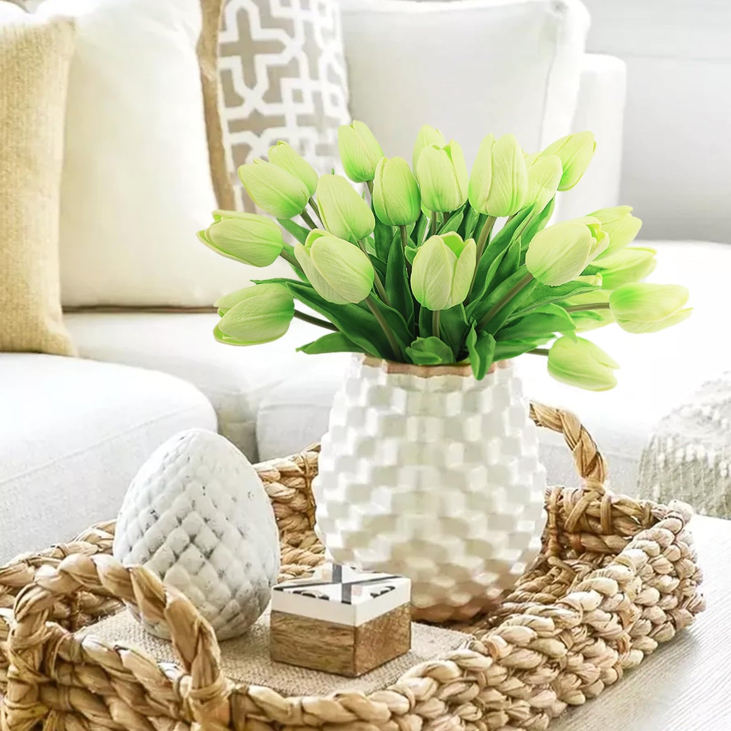 Beferr White Tulips Artificial Flowers 18Pcs Faux Silk Tulip Real Touch Tulip Fake Flowers Bouquets Arrangements for Mother's Day Easter Spring Flowers Gifts Home Table Decor