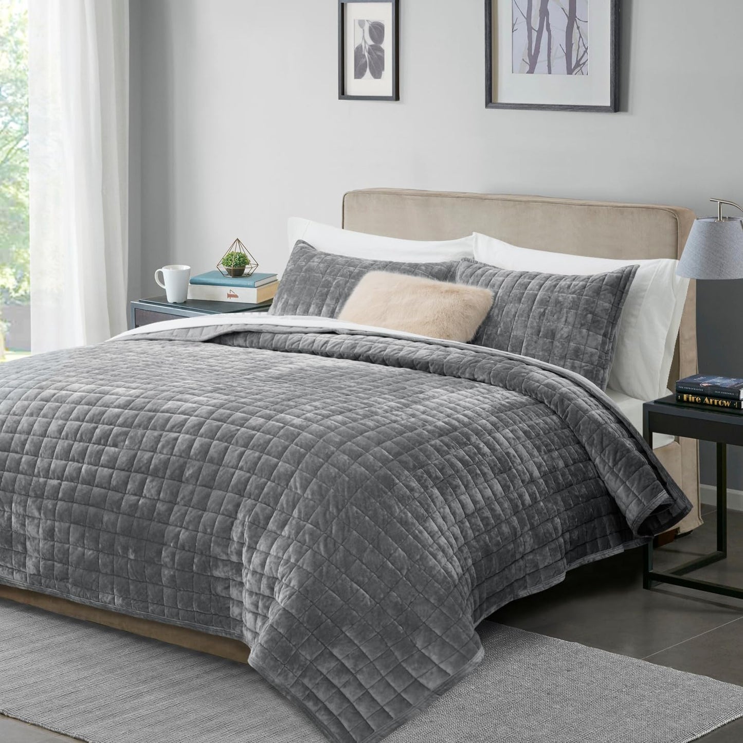 Box Stitch Velvet Quilt Set, King Size