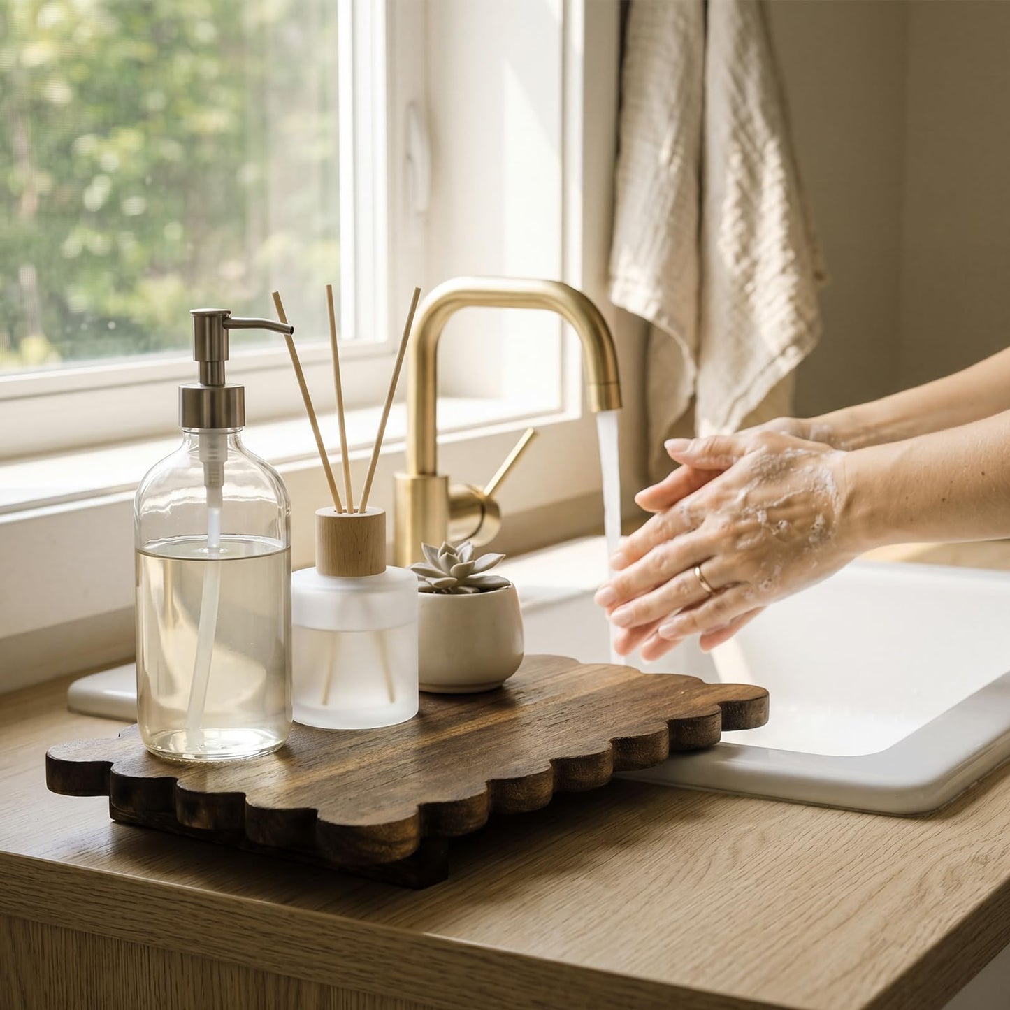 Scalloped Wood Riser Tray