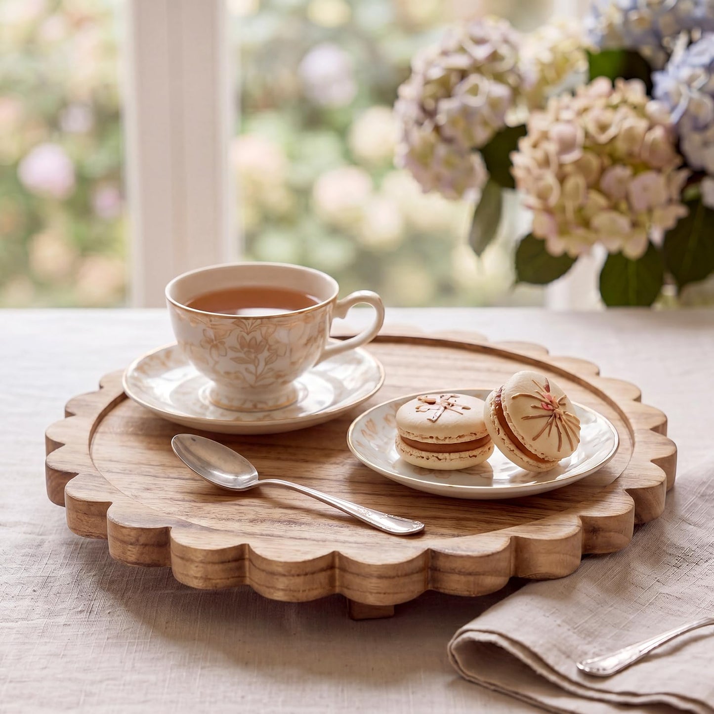 Scalloped Wood Riser Tray