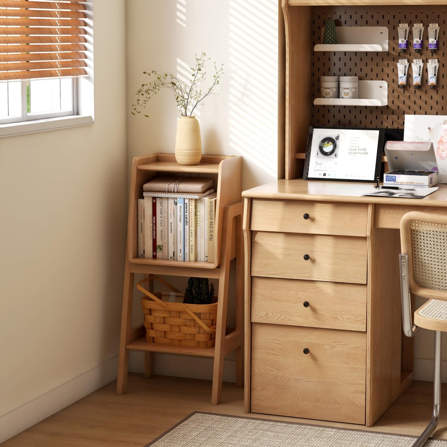 Solid Oak 3 Tier Ladder Bookshelf