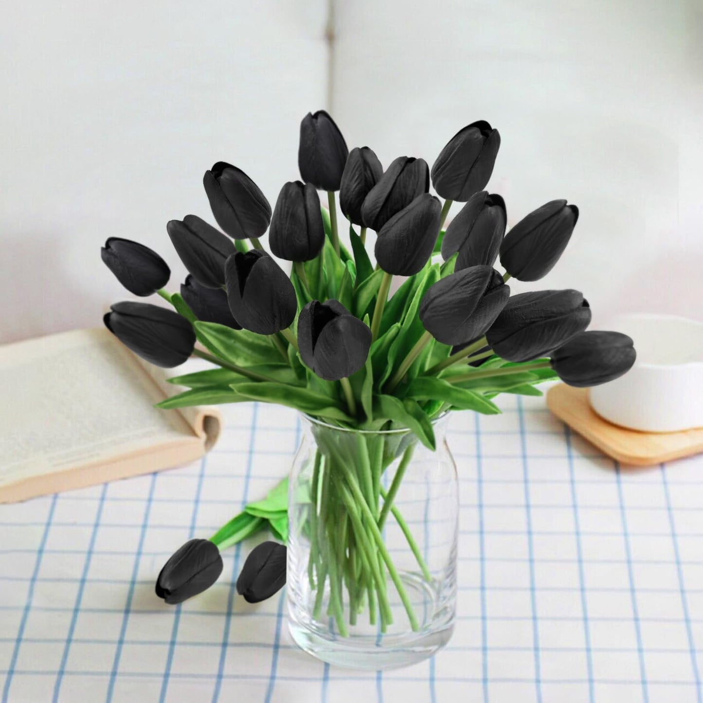 Beferr White Tulips Artificial Flowers 18Pcs Faux Silk Tulip Real Touch Tulip Fake Flowers Bouquets Arrangements for Mother's Day Easter Spring Flowers Gifts Home Table Decor