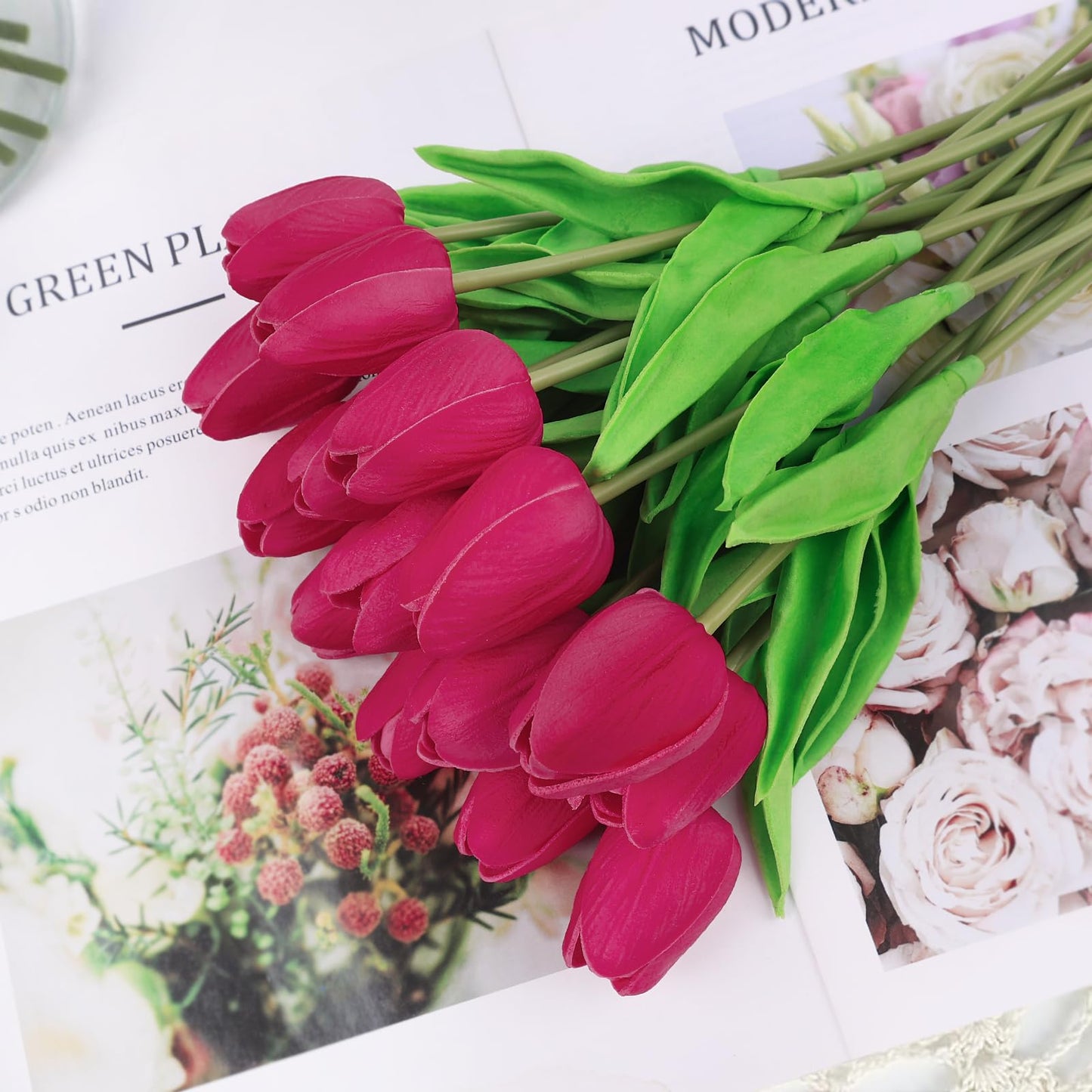 Beferr White Tulips Artificial Flowers 18Pcs Faux Silk Tulip Real Touch Tulip Fake Flowers Bouquets Arrangements for Mother's Day Easter Spring Flowers Gifts Home Table Decor