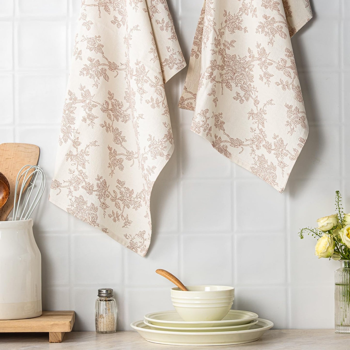 100% Cotton French Pastoral Kitchen Towels Set of 2, Decorative Flour Sack Tea Towels with Hanging Loop 18x25 Inch Absorbent Dish Cloths Farmhouse Home Decor, Brown