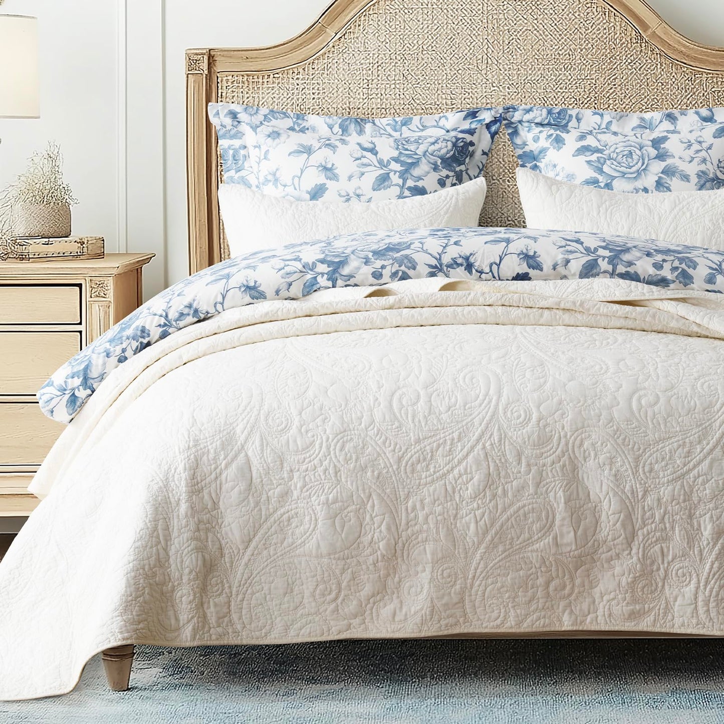 100% Cotton Scallop Quilt Set