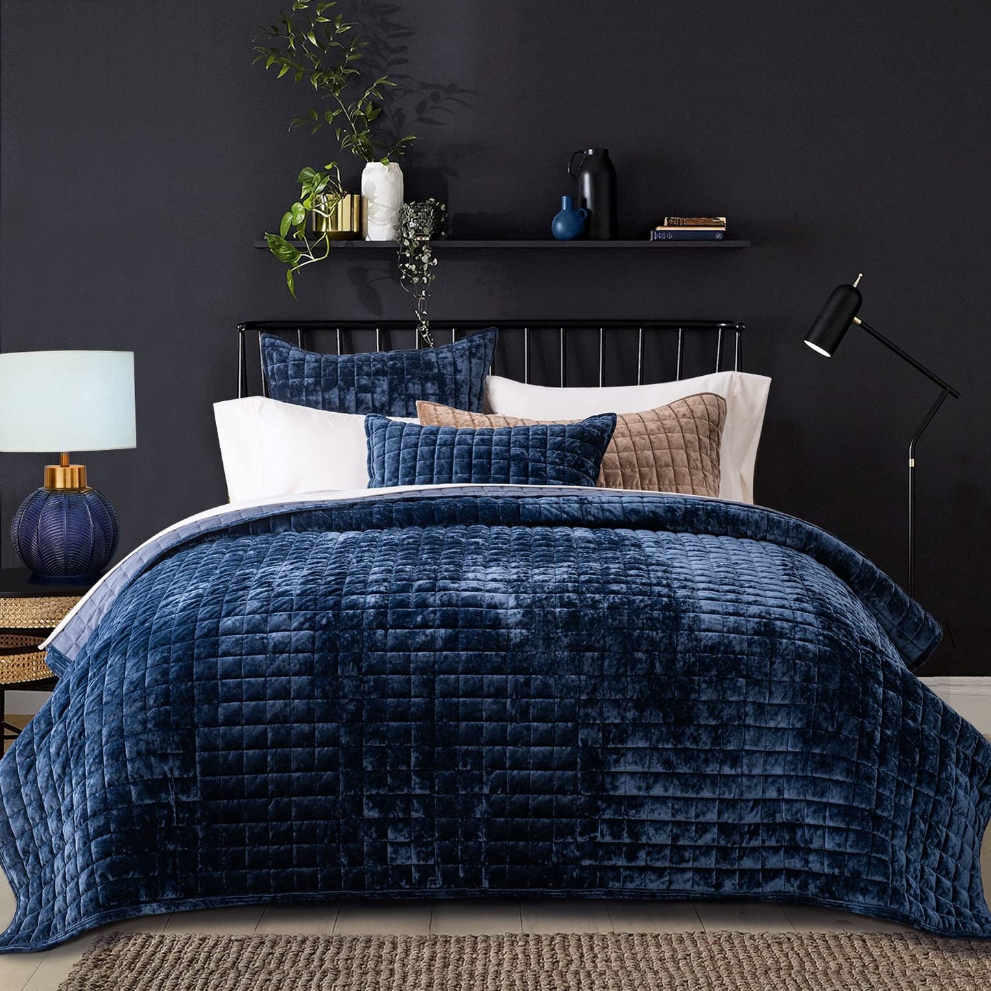 Box Stitch Velvet Quilt Set, King Size
