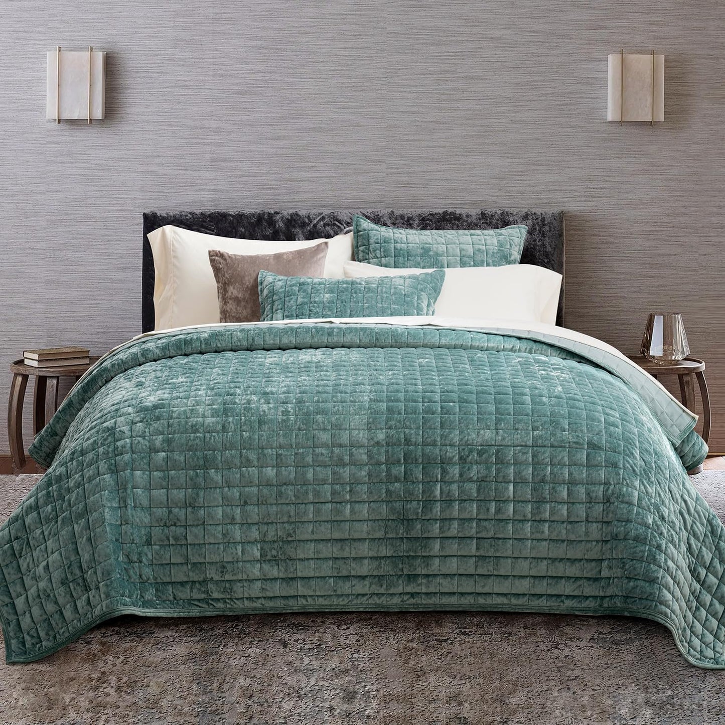 Box Stitch Velvet Quilt Set, King Size