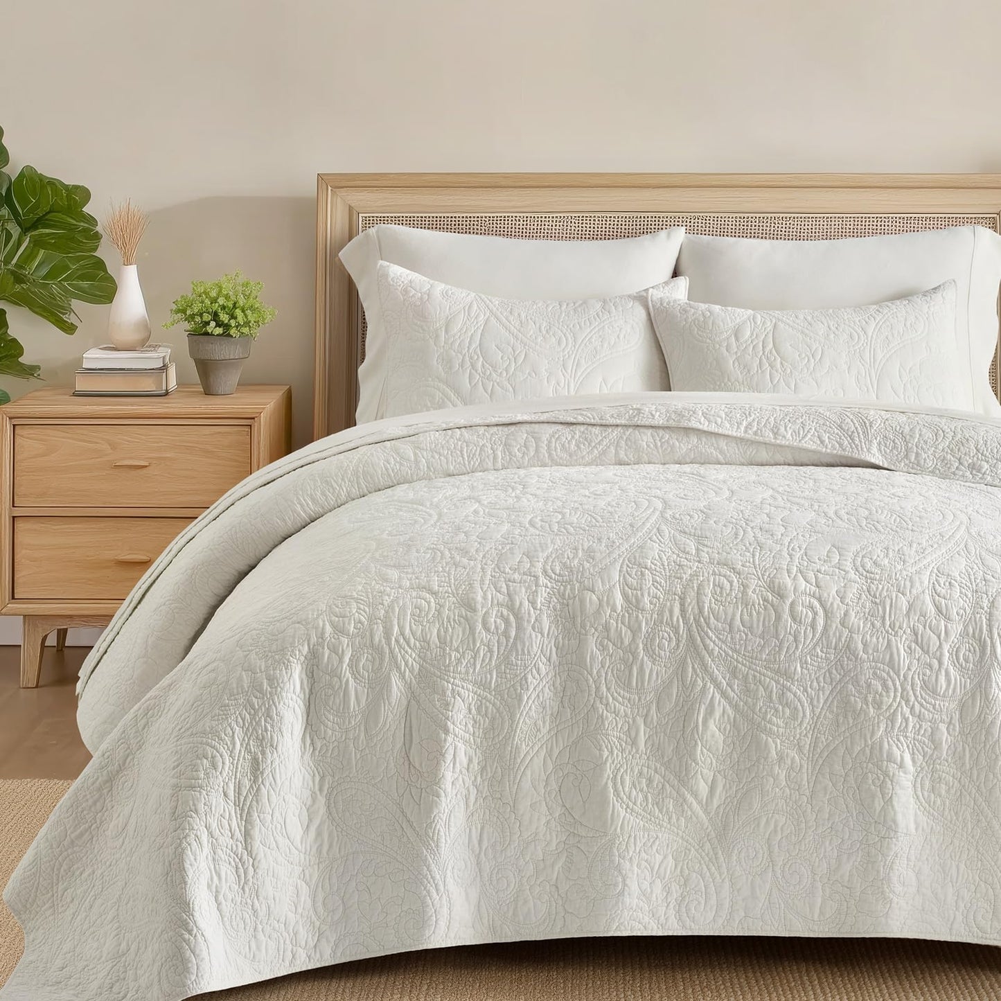 100% Cotton Scallop Quilt Set