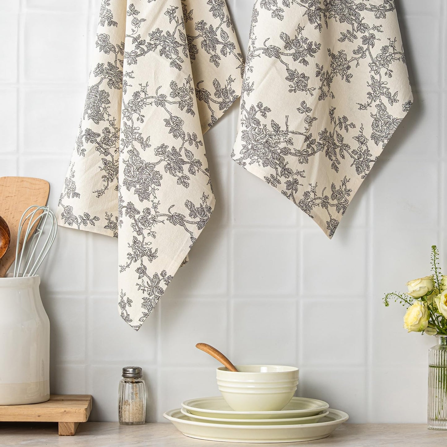 100% Cotton French Pastoral Kitchen Towels Set of 2, Decorative Flour Sack Tea Towels with Hanging Loop 18x25 Inch Absorbent Dish Cloths Farmhouse Home Decor, Brown