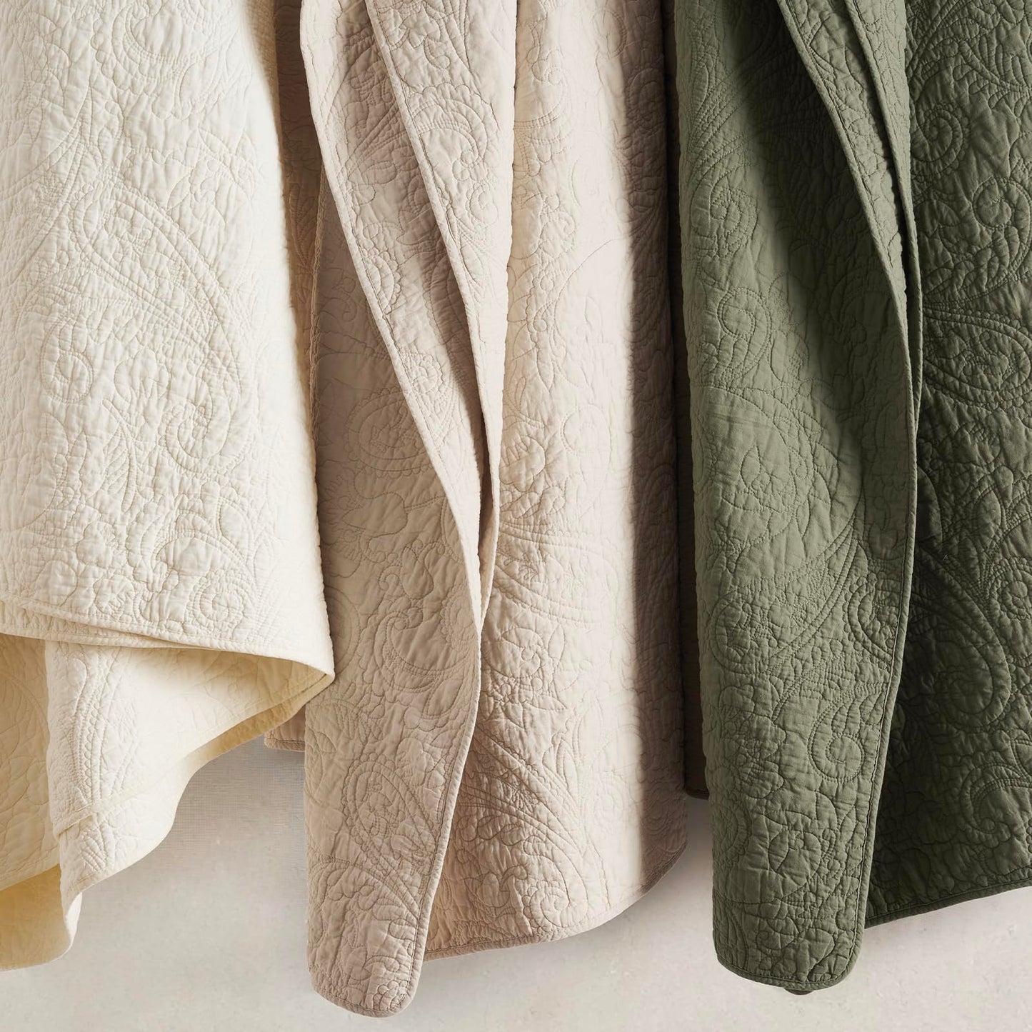 100% Cotton Scallop Quilt Set