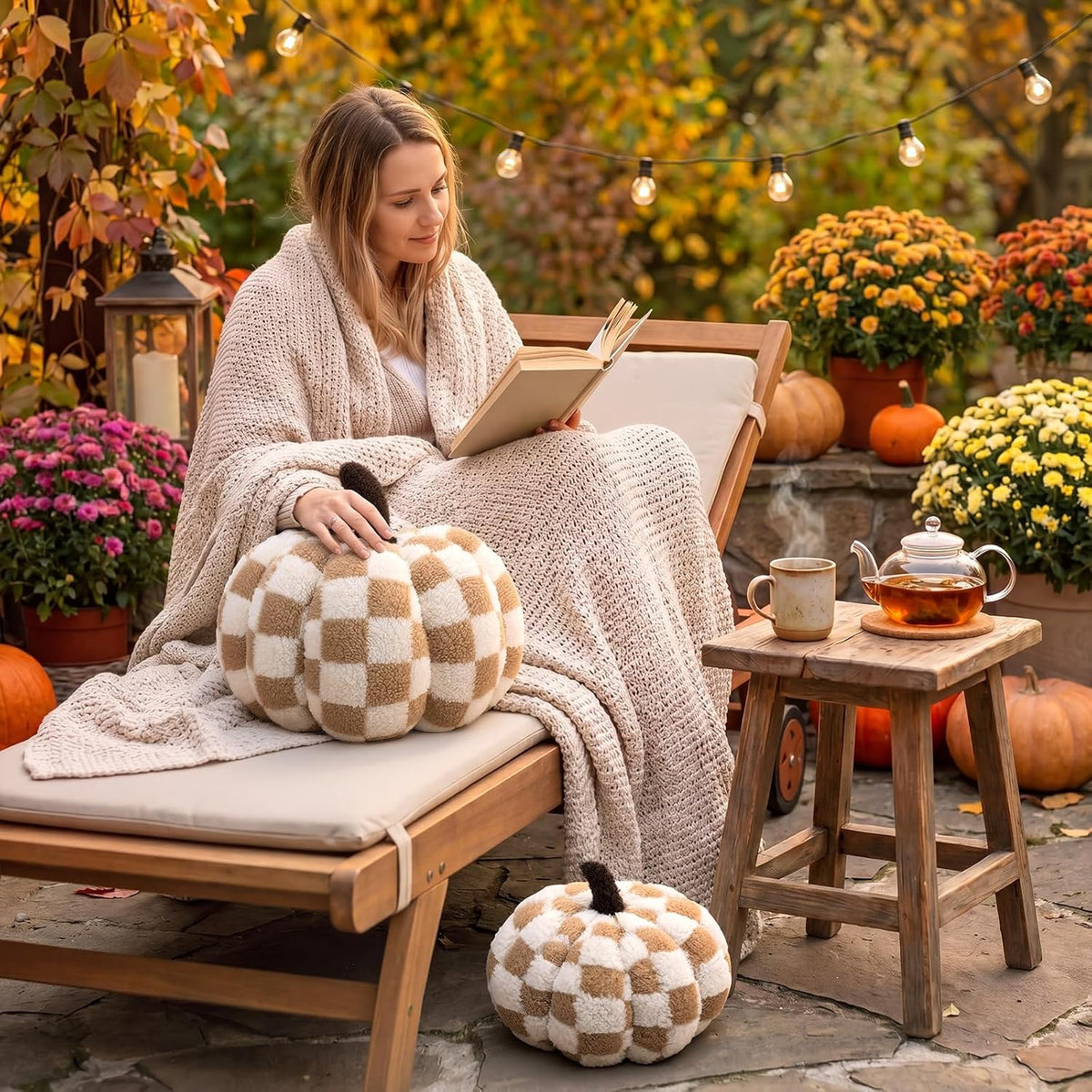 2 Pcs Pumpkin Pillows Brown White Checkerboard
