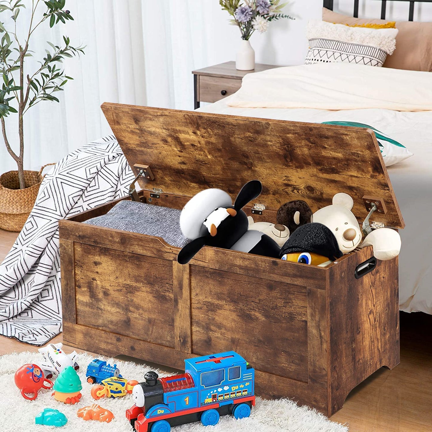 Timberer 47.2" Wooden Extra Large Storage Trunk