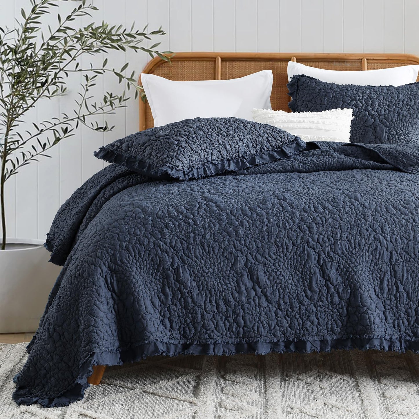 Ruffled Quilt Stone-Washed Lightweight Crinkled Shabby Chic Bedding Set