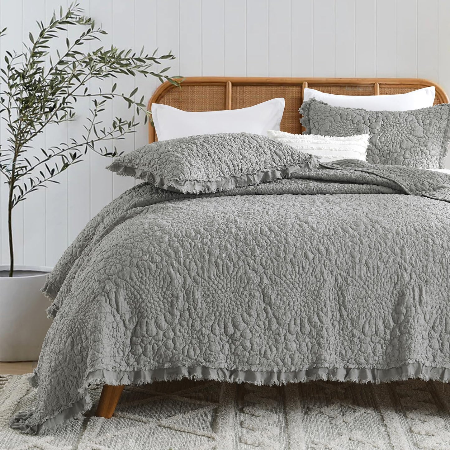 Ruffled Quilt Stone-Washed Lightweight Crinkled Shabby Chic Bedding Set