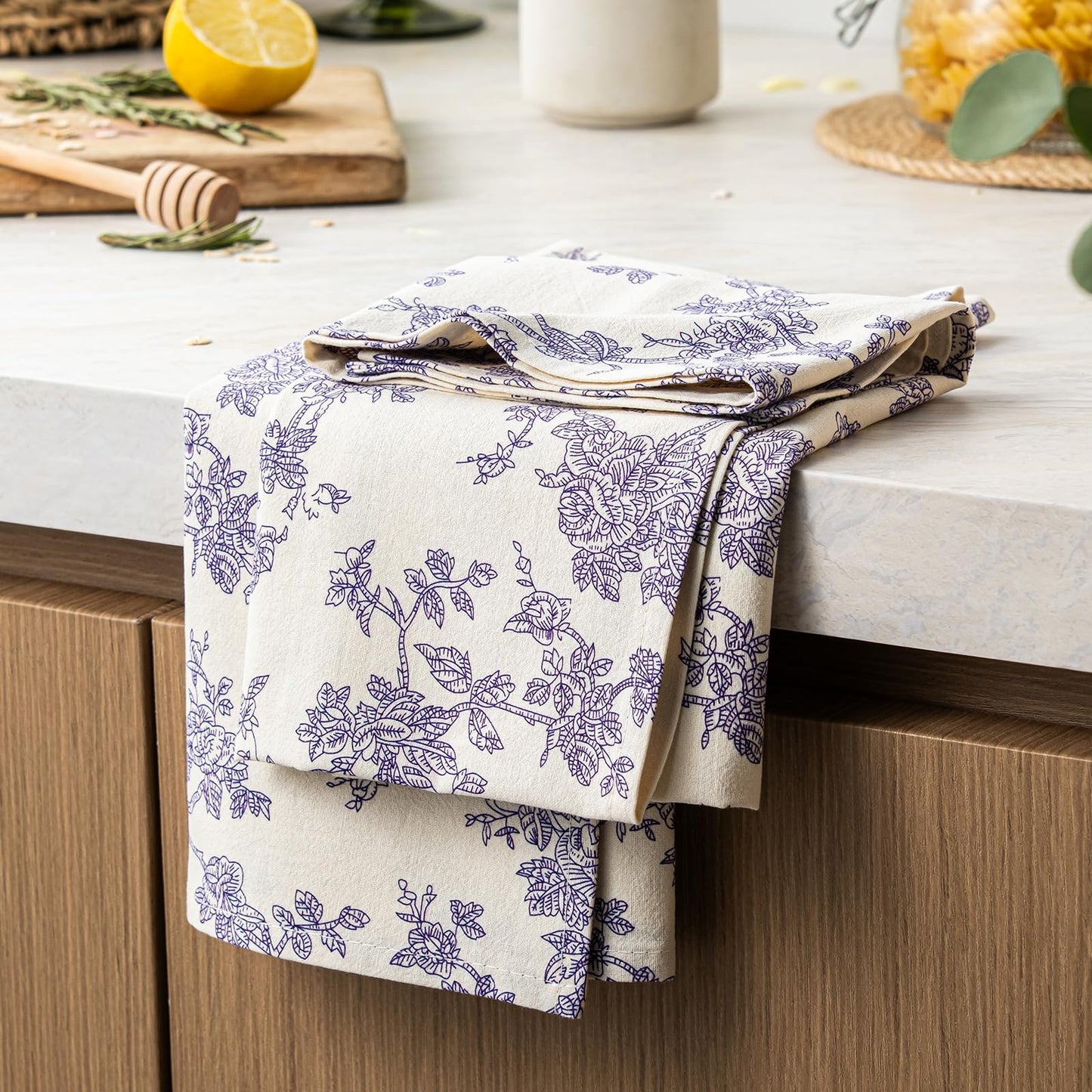 100% Cotton French Pastoral Kitchen Towels Set of 2, Decorative Flour Sack Tea Towels with Hanging Loop 18x25 Inch Absorbent Dish Cloths Farmhouse Home Decor, Brown