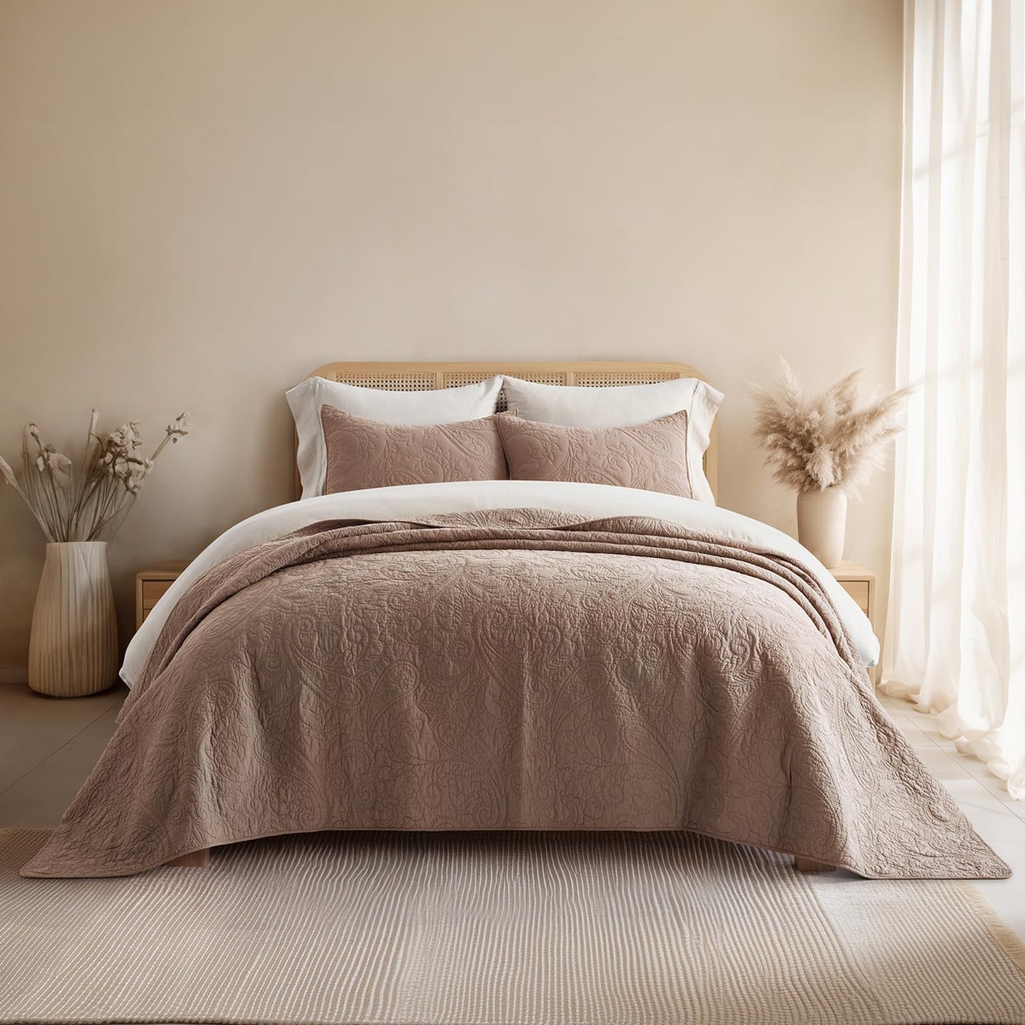 100% Cotton Scallop Quilt Set