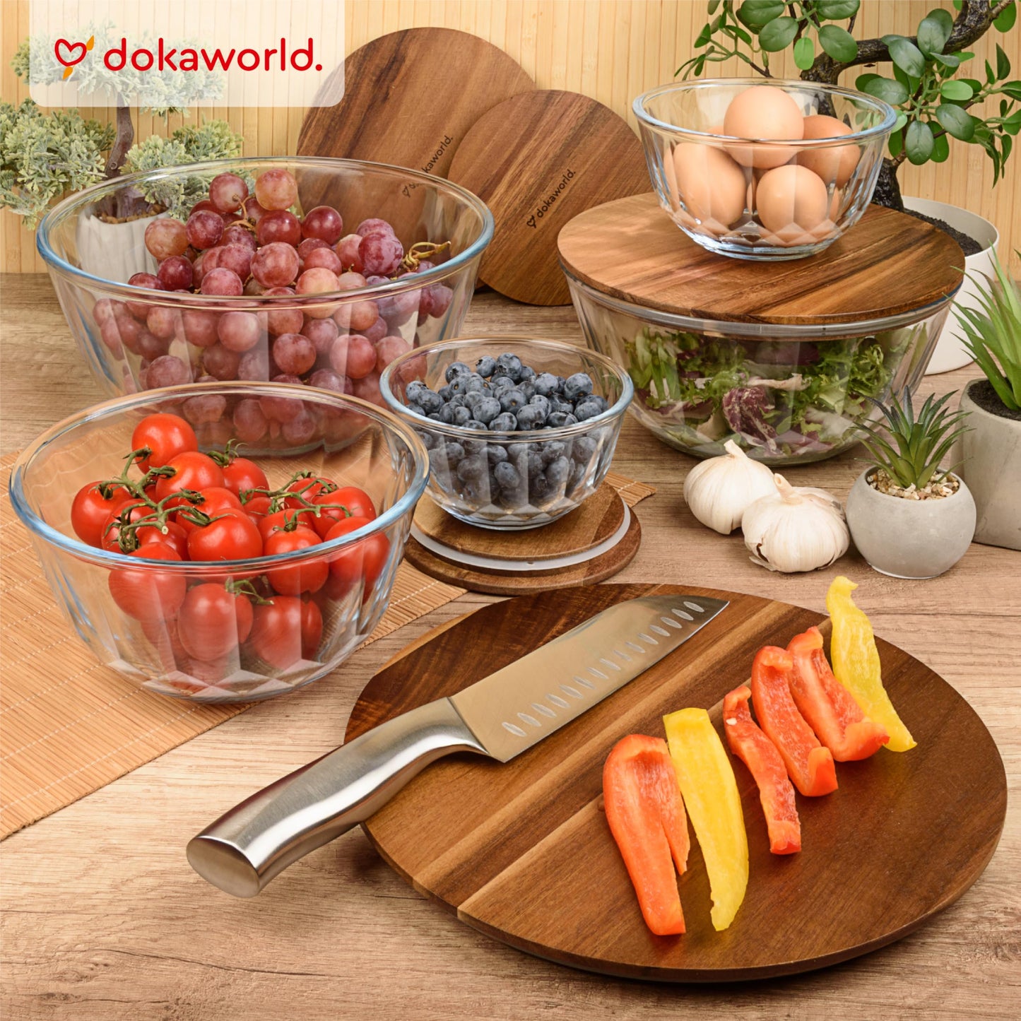 Glass Container Set with Acacia Lids - 4 Stackable Meal Prep Containers. Durable heat resistant Inert Borosilicate Glass