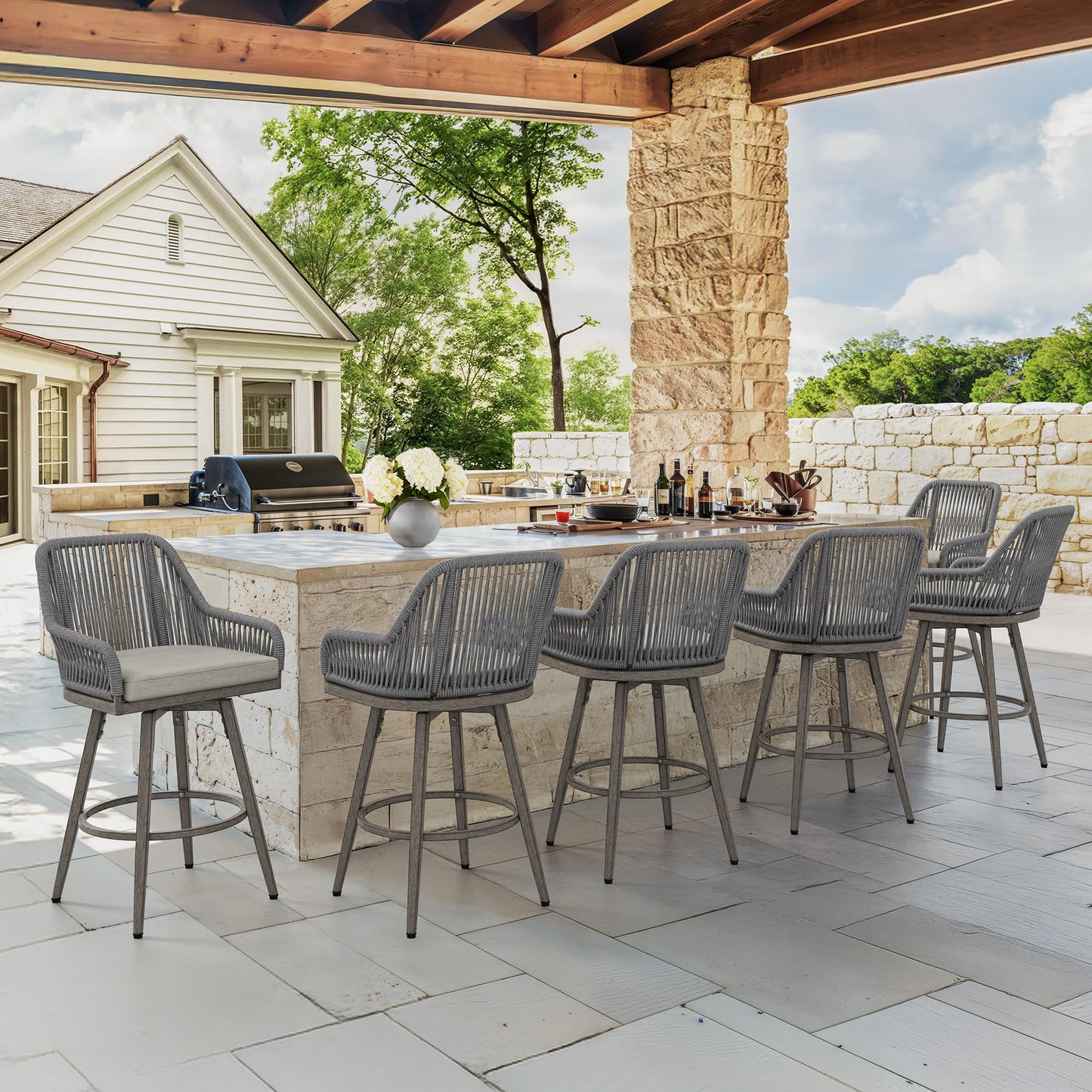 Swivel Outdoor Bar Stools Set of 4, with Armrest