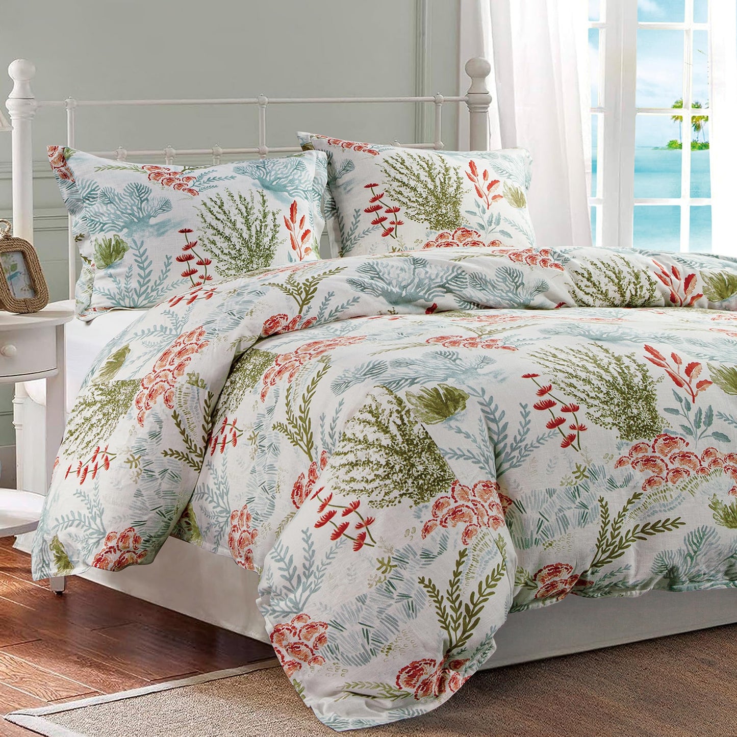 Victoria 3 Piece Duvet Cover Set with Pillow Shams