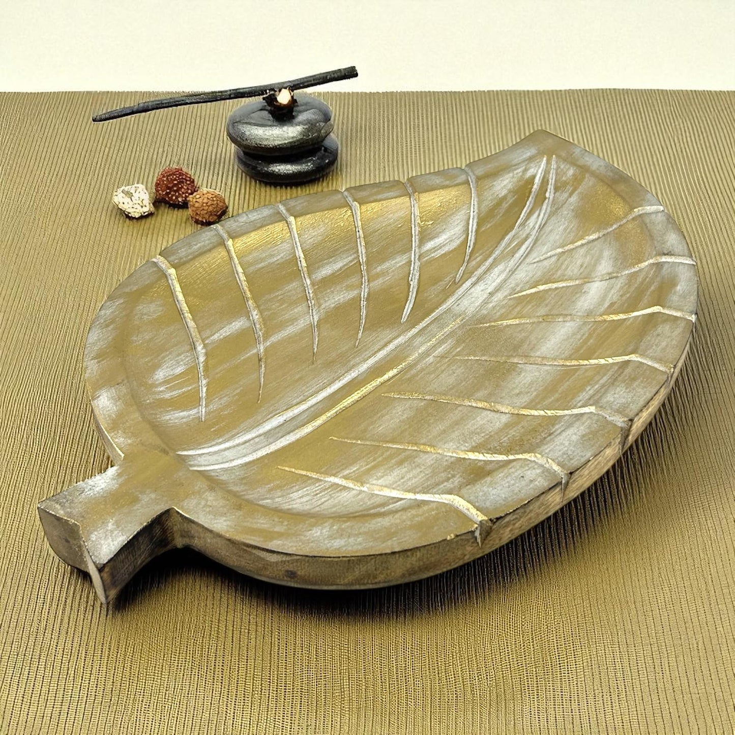 Wooden Decorative Pear Tray