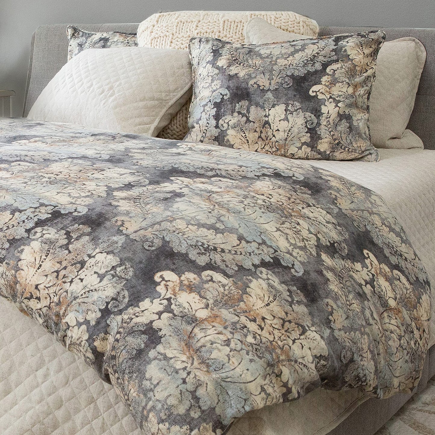 Victoria 3 Piece Duvet Cover Set with Pillow Shams